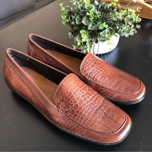 Trotters Croc Leather Loafers
